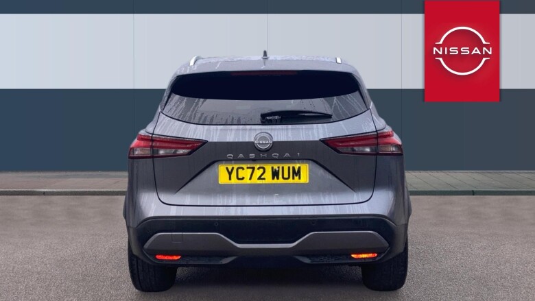 Nissan Qashqai 1.3 DiG-T MH N-Connecta 5dr Petrol Hatchback